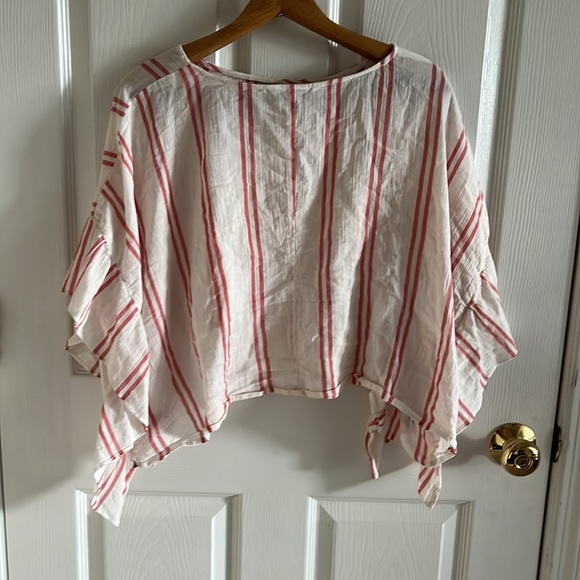 BCBGeneration l Rectangle Ruffle Sleeve Top Pink & White Striped Size Large - Picture 5 of 7